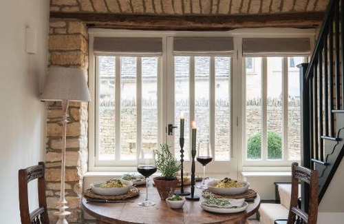 Lower Slaughter House | The Little Barn