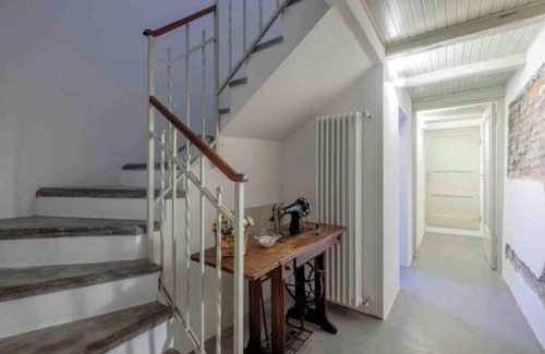 Ravenna Apartment | The Little House in the Circle