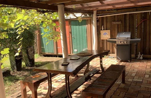 Wollombi Cottage | The Lodge - A Rustic Weekender in the Heart of Historic Wollombi