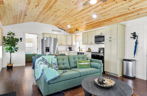 Williamstown Cabin | The Lodges at Eden Reserve
