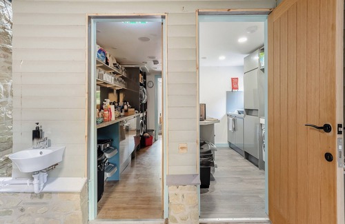 Polmont Cottage | The Logstack- UK42984