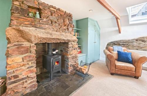 Treator House | The Long Barn