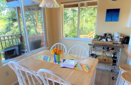 Anacortes House | The Long Bay Cabin with View and Sauna on Guemes Island