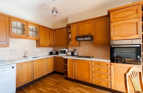 Martlesham Heath Apartment | The Look Out Penthouse frontline to Harbour with Sea Views