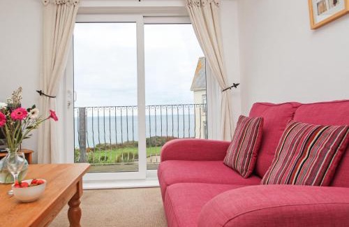 Penzance Apartment | The Lookout