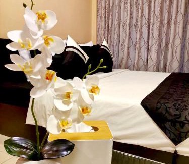 Nanai Road Bed & Breakfast | The Luka Guesthouse and Restaurant