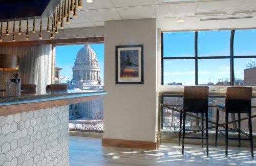 Madison Hotel | The Madison Concourse Hotel