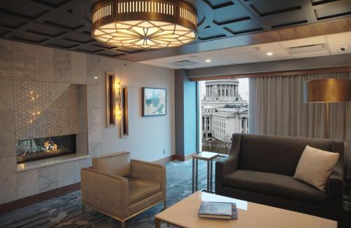 Madison Hotel | The Madison Concourse Hotel