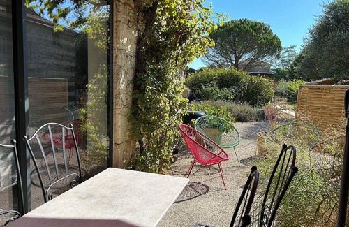 Saint-Amans-du-Pech Cottage | The Maison des Chats barn