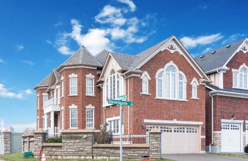 Ajax House | The Majestic Abode
