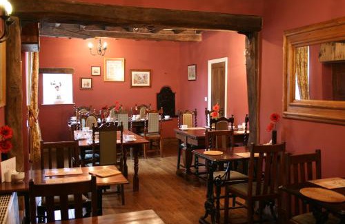 Linton-on-Ouse Bed & Breakfast | The Manor Guest House