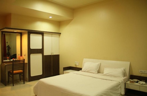 Aurangabad Hotel | The Manor Hotel