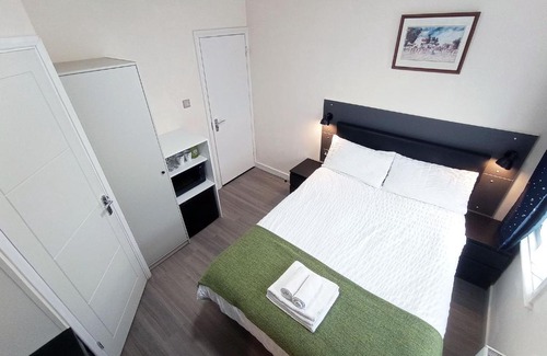 Oxford Apartment | The Maple Studio - Self contained one bed studio flat