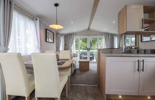 Grampound Cottage | THE MAPLES, NO. 56, family friendly, with pool in Polgooth