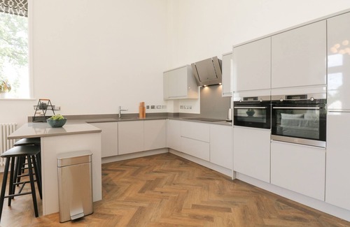 Newland Near Ulverston Cottage | THE MARGARET SUITE STONE CROSS MANSION, pet friendly in Ulverston