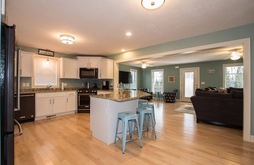 Buzzards Bay House | The Margarita House with Arcade and Theatre. 5 minute walk to the beach