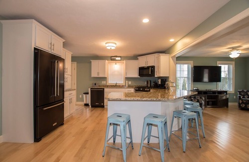 Buzzards Bay House | The Margarita House with Arcade and Theatre. 5 minute walk to the beach