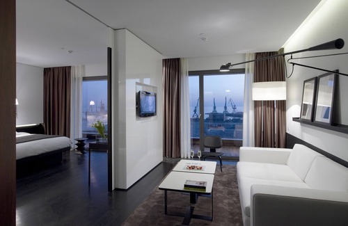 Thessaloniki Hotel | The Met Hotel, a member of Design Hotels