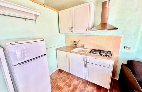 Bettolelle Apartment | The Mimosa in historic villa with pool and air cond in Senigallia
