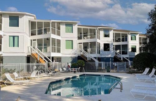 Isle of Palms Apartment | The Moorings Condo - Wild Dunes Resort - Isle of Palms Marina