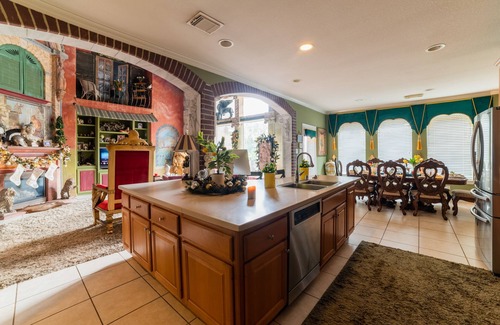 Pearland House | The Most Interesting House in Texas! Tropical Cabana Pool and Hot Tub