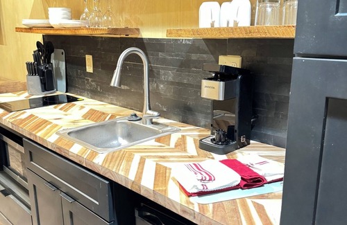 Tie Plant Cabin | The most unique getaway experience in North Mississippi!