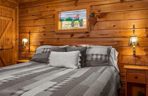 Gatlinburg - Pigeon Forge House | The Mountain Farmer