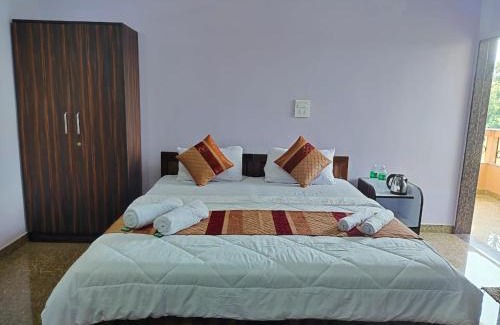Candolim House | The Narrow Way Edward Guest House