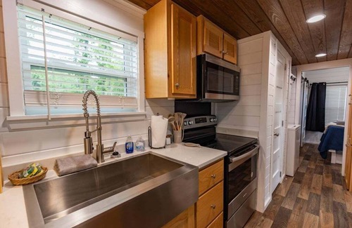 Dover House | The Nesting Nook (In The Pines at KY Lake)