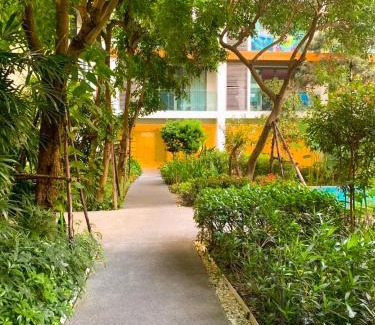 Nimman Apartment | The Nimmana Condo 410 - Super Deluxe 1BR Balcony extension