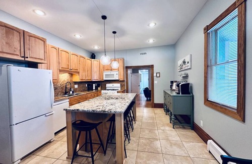 Hastings Apartment | The Nininger 3 BR Apt - Walk to DT, Dog Friendly