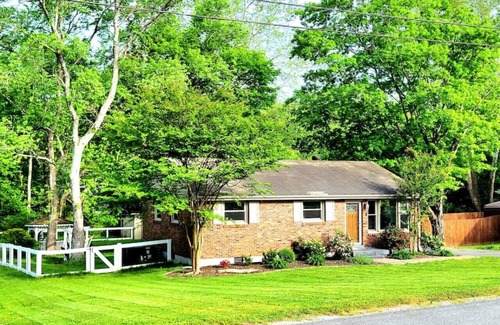 Antioch House | the NNC: the Nashville Nature Contact