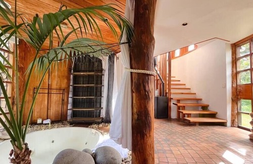 Ridgeway Cabin | The Nook A little gem in the forest 10 min to CBD