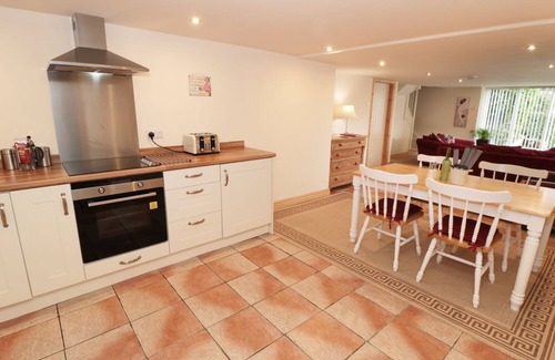 Great Longstone Cottage | The Nook at Timbers