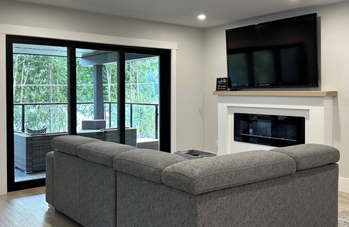 Youbou House | The North Shore Nest