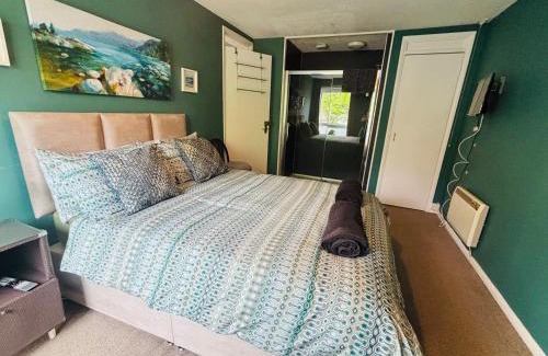 Invergordon Apartment | The Number Eleven Apartment