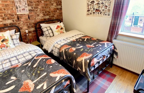 Chester-le-Street Other | The Nutshell - Family Friendly - Dog Friendly - Near Beamish