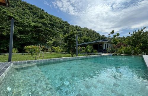 Mu Si Cabin | The O' Khao Yai Mountain View Pool & Sauna Villa