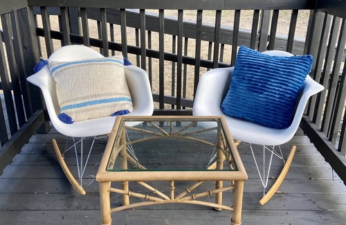 New Castle House | The Oasis Home~ Perfect Blend of Luxury & Comfort.