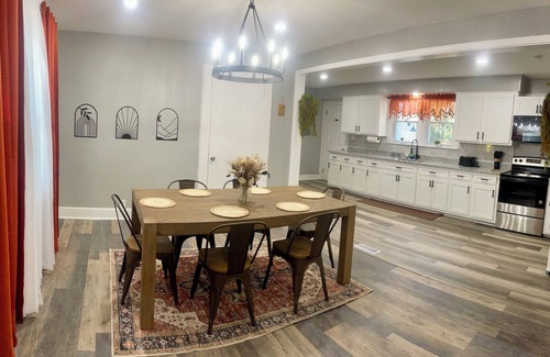 Columbus House | The Oasis of East Columbus - Military & Family Friendly 4 bedroom home!