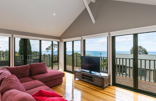 Lorne House | The Octopus - Family Sanctuary