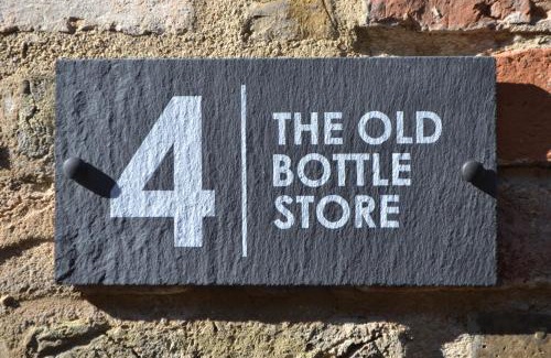 St Ives House | The Old Bottle Store - 2 Double Bedrooms, 2 Bathrooms, St Ives, Cambridgeshire