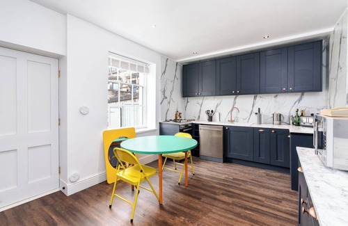 Saltaire Village House | The Old Butcher's Shop - Charming 2-Bed Cottage in Saltaire