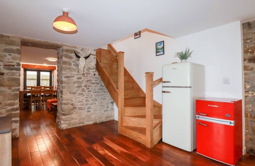 Fivelanes Cottage | The Old Cattle Barn