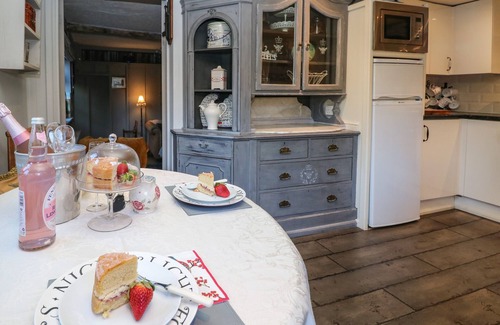 Ashbourne Cottage | THE OLD CLOCK MAKERS, with a garden in Ashbourne