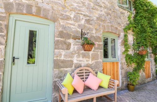Mold House | The Old Coach House