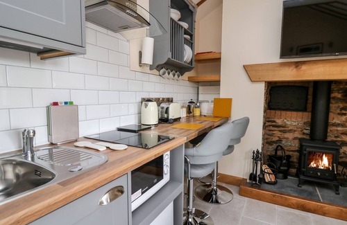 Tirabad Cottage | The Old Cobblers Shop