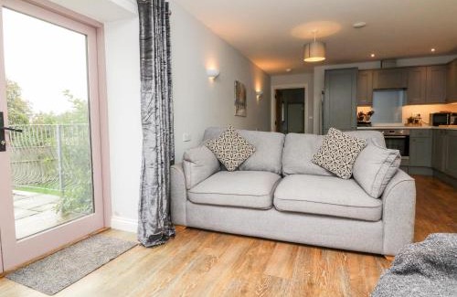 Lifton House | The Old Cowshed