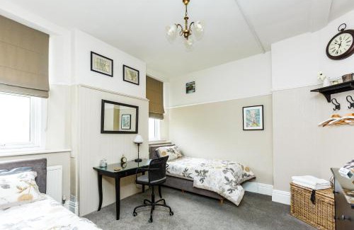 Handsworth Hotel | The Old Crown Inn