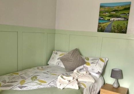 Llanhamlach Bed & Breakfast | The Old Ford inn